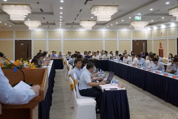 Quang cảnh hội nghị phòng chống, loại trừ bệnh sốt rét. (Ảnh: LÊ ĐÌNH THÌN)