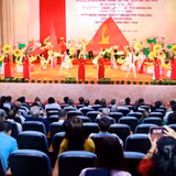 Văn nghệ chào mừng gặp mặt kỷ niệm 96 năm Ngày thành lập Đảng Cộng sản Việt Nam tại Khánh Hòa.