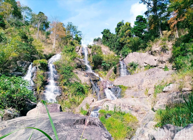 Thác Kôi Tó và rừng nguyên sinh xã Đăk Kôi có tiềm năng phát triển du lịch sinh thái, nghỉ dưỡng.