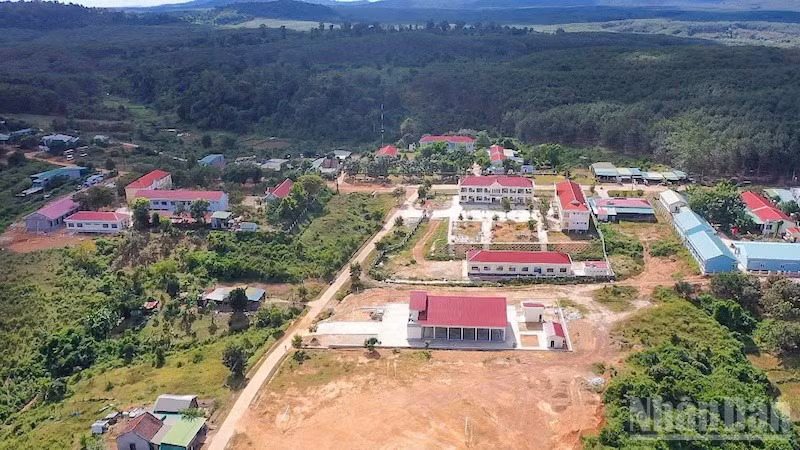 Xã biên giới Ia Đal phát triển kinh tế và bảo đảm an ninh quốc phòng.