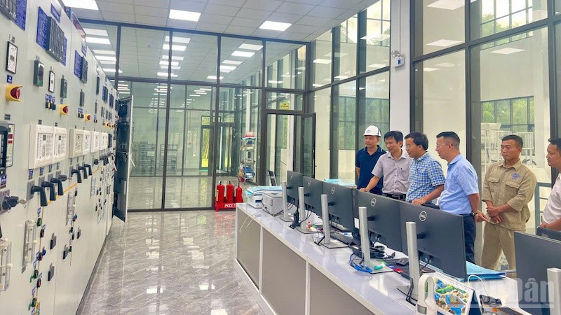 Công nghiệp là trụ cột đóng góp kinh tế cho tỉnh Quảng Ngãi.