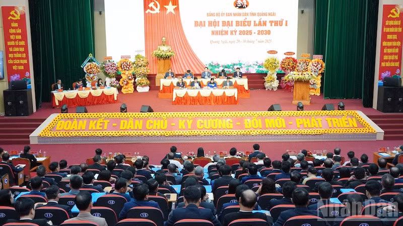 Đại hội đại biểu Đảng bộ Ủy ban nhân dân tỉnh Quảng Ngãi lần thứ I.