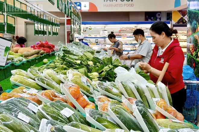 Nhằm bảo đảm hàng hóa phục vụ Tết, các doanh nghiệp đầu mối, trung tâm thương mại, siêu thị dự trữ hàng với tổng giá trị khoảng 1.469 tỷ đồng.