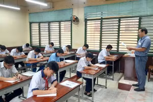 Thí sinh Thành phố Hồ Chí Minh bước vào ngày thi đầu tiên Kỳ thi lớp 10 công lập.