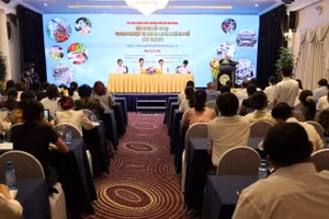 Quang cảnh buổi đối thoại.