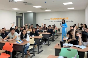 Sinh viên UEH trong giờ học.