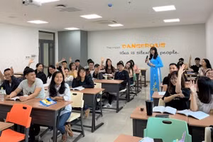 Sinh viên UEH trong giờ học.