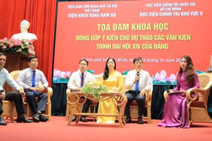 Tọa đàm “Đóng góp ý kiến cho dự thảo các văn kiện trình đại hội XIV của Đảng”.