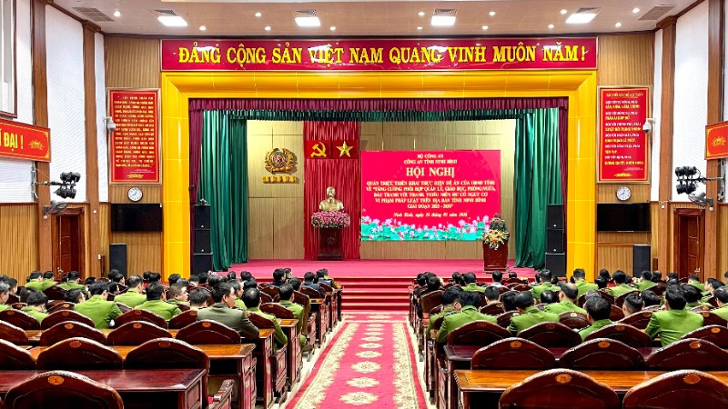Quang cảnh hội nghị.