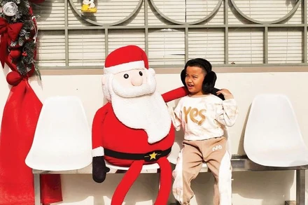 Khoảnh khắc dễ thương của bạn nhỏ.