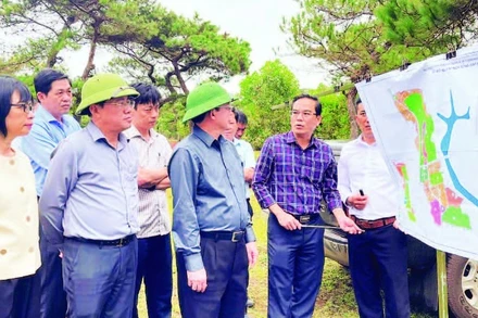 Lãnh đạo tỉnh Gia Lai kiểm tra, đôn đốc các dự án chậm tiến độ, tìm hướng tháo gỡ khó khăn, vướng mắc cho doanh nghiệp đầu tư trên địa bàn.