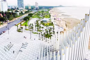 Công viên Bãi Sau (phường Vũng Tàu và phường Tam Thắng, Thành phố Hồ Chí Minh).