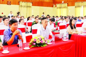 Các đại biểu tham dự hội nghị tập huấn công tác thông tin đối ngoại và truyền thông chính sách năm 2025. (Ảnh H.H)