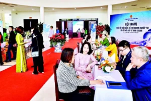 Phiên kết nối giữa doanh nghiệp FDI và 19 doanh nghiệp công nghiệp hỗ trợ do Sở Tài chính thành phố Hải Phòng tổ chức cuối năm 2025.