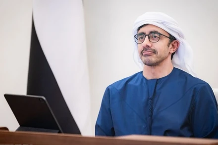 Phó Thủ tướng kiêm Ngoại trưởng UAE Sheikh Abdullah bin Zayed Al Nahyan. (Ảnh: IRNA/TTXVN)
