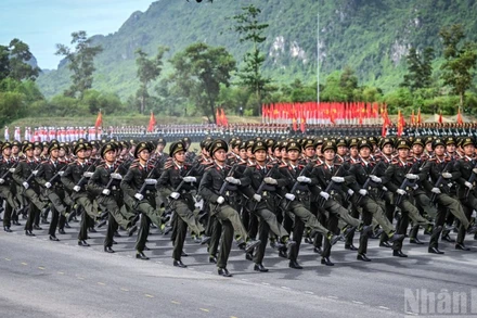 Lực lượng Công an trong buổi tổng hợp luyện diễu binh, diễu hành lần hai sự kiện A80.