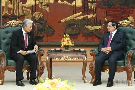 Thủ tướng Phạm Minh Chính tiếp ông Fukuda Tomikazu, Thống đốc tỉnh Tochigi (Nhật Bản). (Ảnh: TRẦN HẢI)