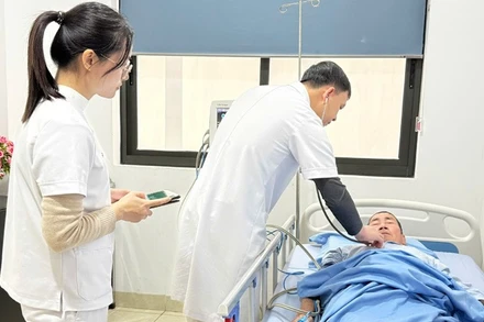 Chất lượng khám, chữa bệnh tuyến y tế cơ sở cho người dân trên địa bàn Hà Nội không ngừng được cải thiện.