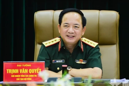  Đại tướng Trịnh Văn Quyết chủ trì phiên họp. (Ảnh: HOÀNG VIỆT)