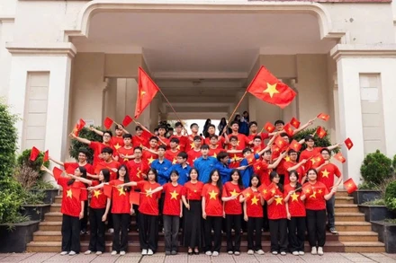 Học sinh Trường THPT Hàn Thuyên (phường Võ Cường, tỉnh Bắc Ninh) sẵn sàng bước vào năm học mới.