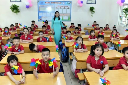 Gần 30 triệu học sinh, sinh viên trên cả nước dự lễ khai giảng, chính thức bước vào năm học mới 2025-2026.