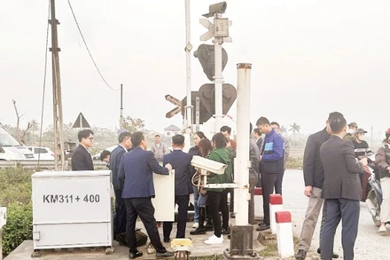 Hệ thống thiết bị cảm biến cảnh báo tự động tại Km311+400 giúp an toàn cho các phương tiện.