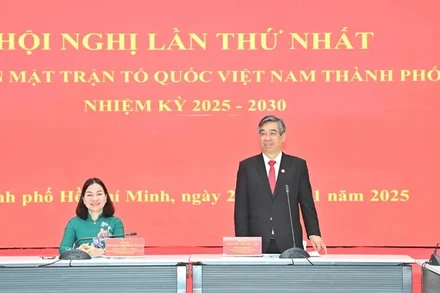 Đồng chí Nguyễn Phước Lộc được hiệp thương cử giữ chức Chủ tịch Ủy ban Mặt trận Tổ quốc Việt Nam Thành phố Hồ Chí Minh nhiệm kỳ 2025-2030. (Ảnh: VIỆT DŨNG)