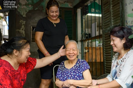 Câu lạc bộ Liên thế hệ tự giúp nhau - Hội Người cao tuổi Việt Nam.