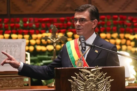 Tổng thống Rodrigo Paz nhấn mạnh Bolivia sẽ cởi mở hơn trong quan hệ với thế giới.