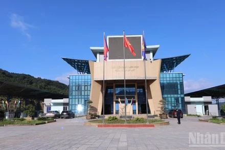 Cửa khẩu quốc tế La Lay giữ vai trò quan trọng trong dòng chảy xuất nhập khẩu của địa bàn.