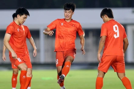 U23 Việt Nam chuẩn bị cho trận chung kết với chủ nhà U23 Indonesia. (Ảnh: VFF)