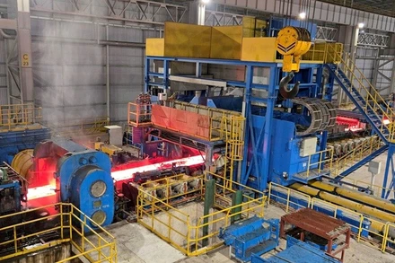 Dây chuyền sản xuất thép tại Khu liên hợp gang thép Hòa Phát Dung Quất (tỉnh Quảng Ngãi).