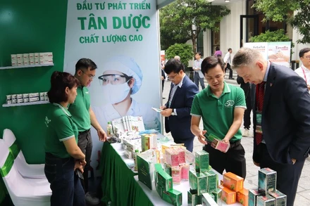 Traphaco tự tin với sức cạnh tranh mạnh mẽ của 2 dòng sản phẩm chiến lược.