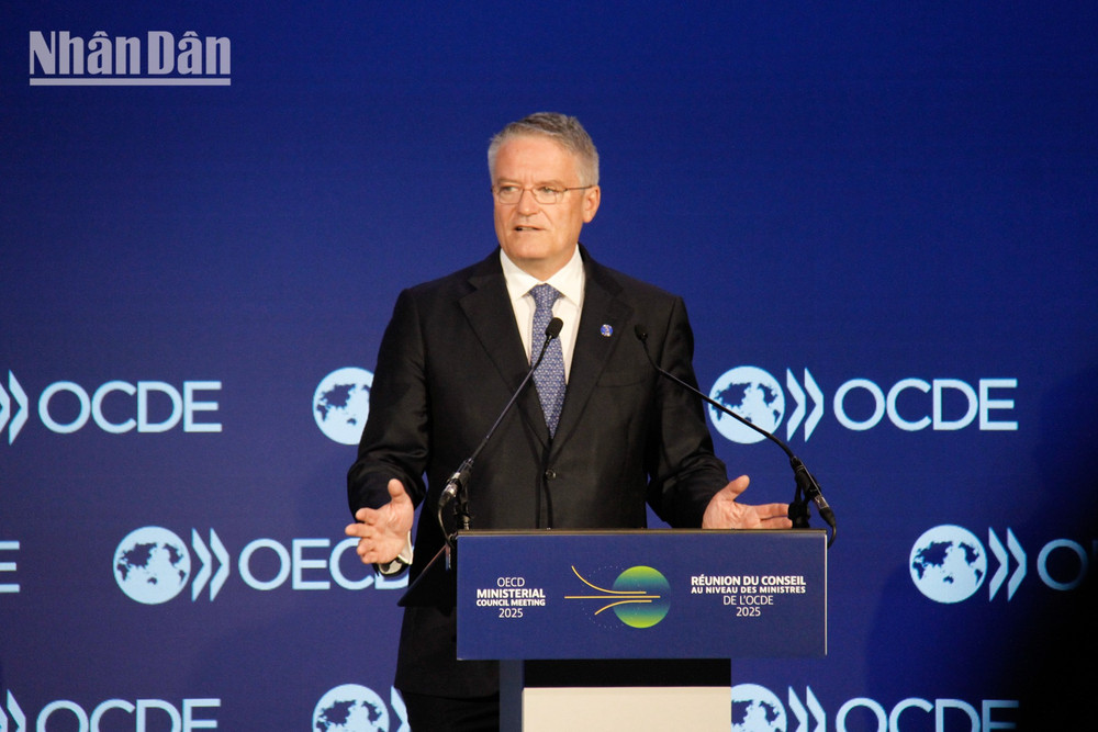 Tổng Thư ký OECD Mathias Cormann phát biểu khai mạc Hội nghị Hội đồng Bộ trưởng OECD 2025. mg-9693.jpg