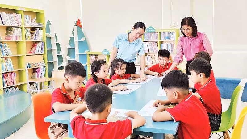 Quảng Ninh dành nhiều chính sách giáo dục tiêu biểu, đặc thù hướng đến xây dựng một nền giáo dục công bằng, chất lượng và hiện đại.
