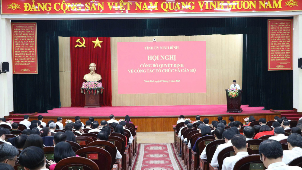 Các đại biểu dự hội nghị. 21.jpg