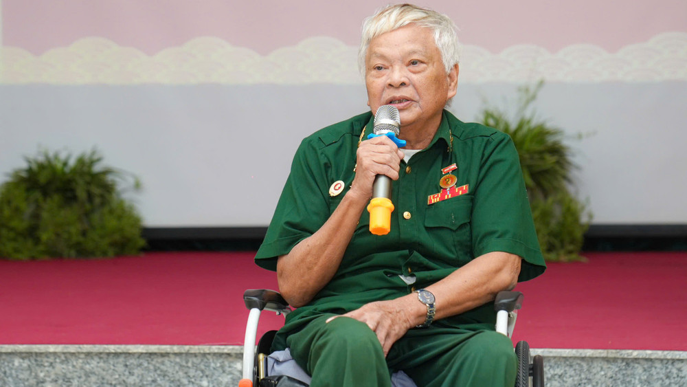 Thương binh Phạm Văn Liên đã gắn bó với Trung tâm điều dưỡng thương binh Duy Tiên từ năm 1984. 1-6299.jpg