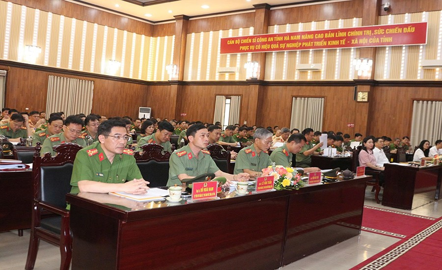 Các đại biểu dự Hội nghị. ad.jpg