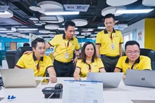 Người lao động tại Công ty cổ phần MISA mỗi năm được tham gia các khóa đào tạo về kỹ năng làm việc và quản lý trong môi trường số.
