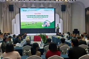 Quang cảnh buổi tọa đàm.