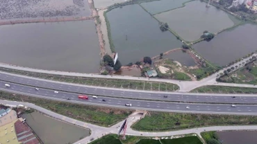Hạ tầng giao thông phát triển tạo điều kiện cho sự kết nối của các khu vực, các đô thị.