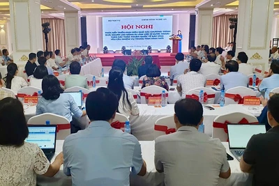 Toàn cảnh hội nghị "Thúc đẩy triển khai hiệu quả các chương trình đưa người lao động đi làm việc ở nước ngoài".