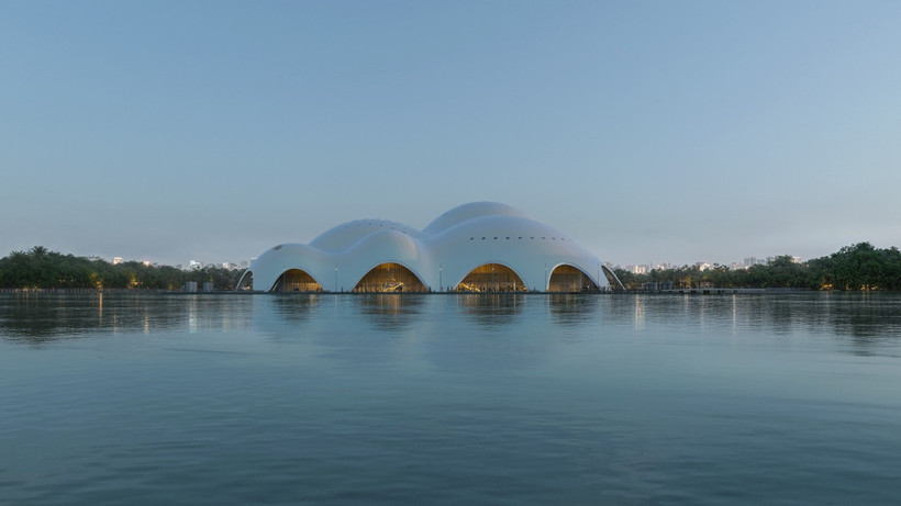 Kiến trúc độc đáo của Nhà hát Opera Hà Nội.