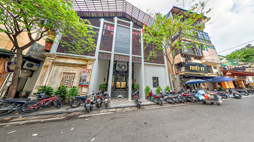 Trung tâm giao lưu văn hóa phố cổ Hà Nội số 50 Đào Duy Từ sẽ chính thức áp dụng thu phí tham quan thông qua hình thức vé điện tử ngày 19/1 tới đây.