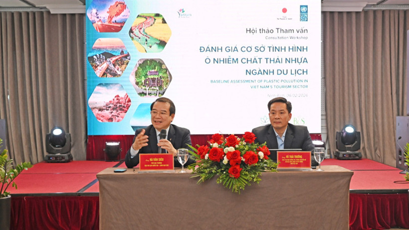 Phó Cục trưởng Du lịch quốc gia Việt Nam Hà Văn Siêu điều hành phiên thảo luận tại hội thảo. (Ảnh: TITC)