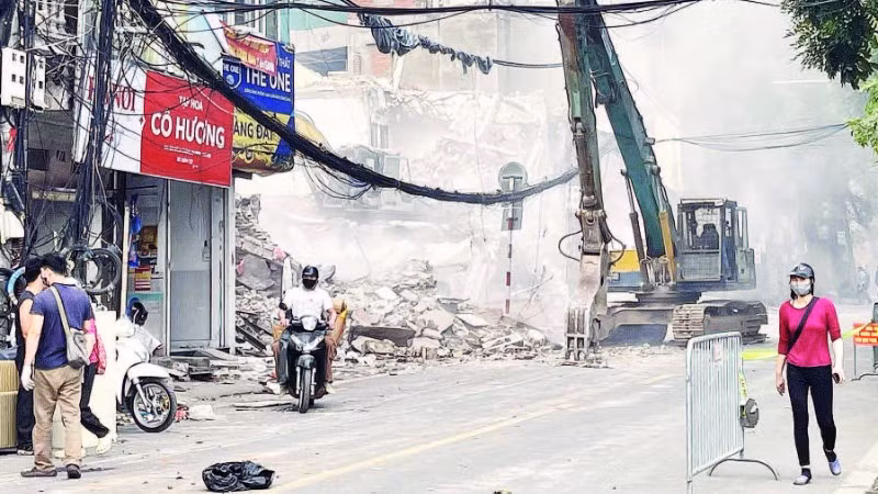 Hoạt động xây dựng gây ô nhiễm không khí.