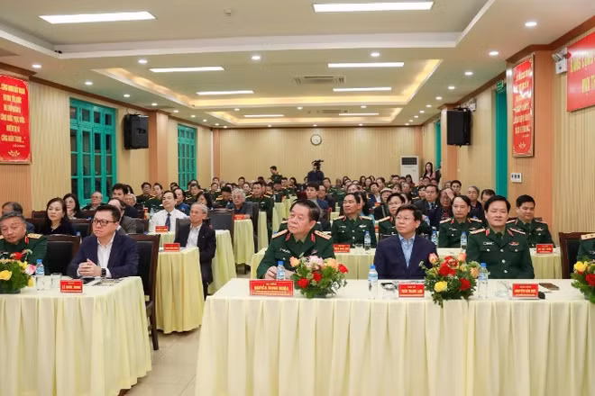 Các đại biểu tham dự buổi gặp mặt văn nghệ sĩ đầu Xuân năm 2026.