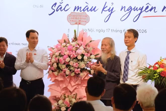 Lễ phát động Cuộc thi vẽ và Giải thưởng Tô Ngọc Vân lần thứ nhất.