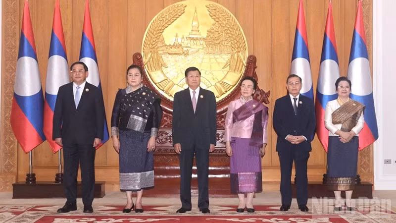 Lãnh đạo Đảng, Nhà nước, Quốc hội, Chính phủ Lào tại buổi tiếp. (Ảnh: DUY TOÀN)