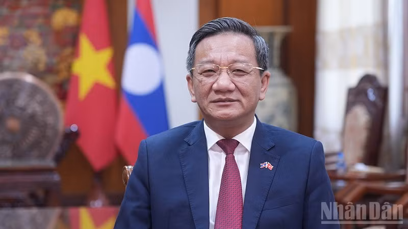 Đại sứ Việt Nam tại Lào Nguyễn Minh Tâm. (Ảnh: TRỊNH DŨNG)